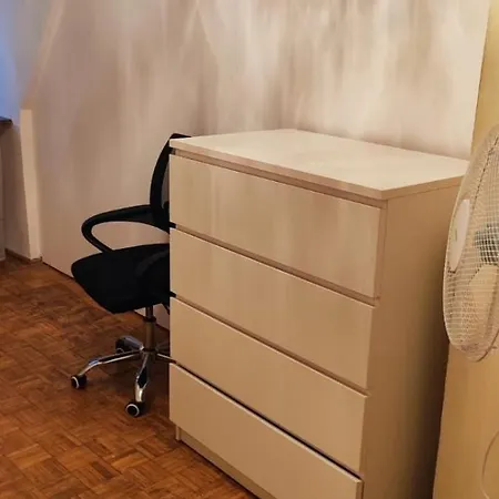 Konukevi Center Rynek *